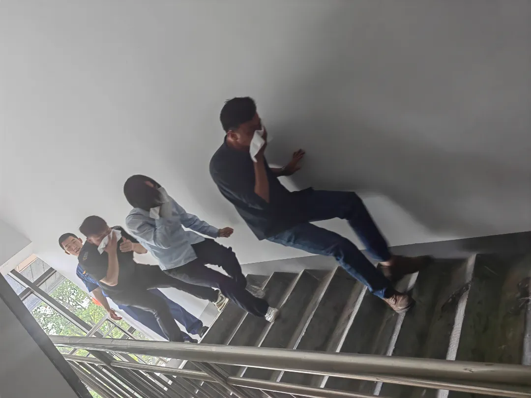 9c756df128849060fdc0128811a6ab3b.png